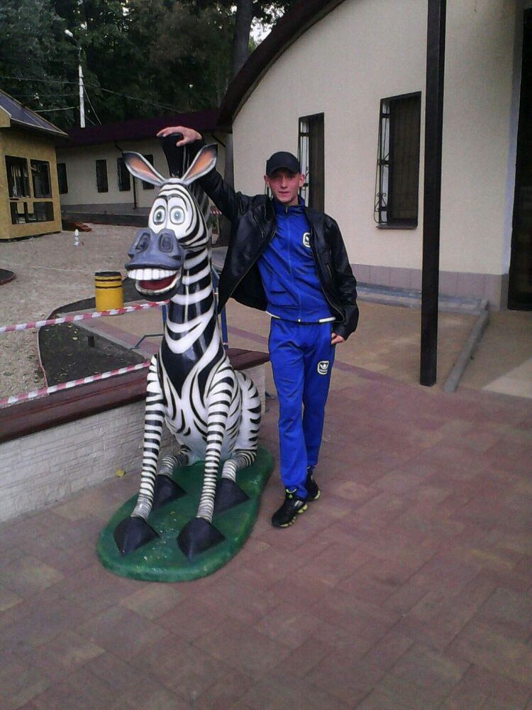  ,   Artem, 31 ,   ,   , c 