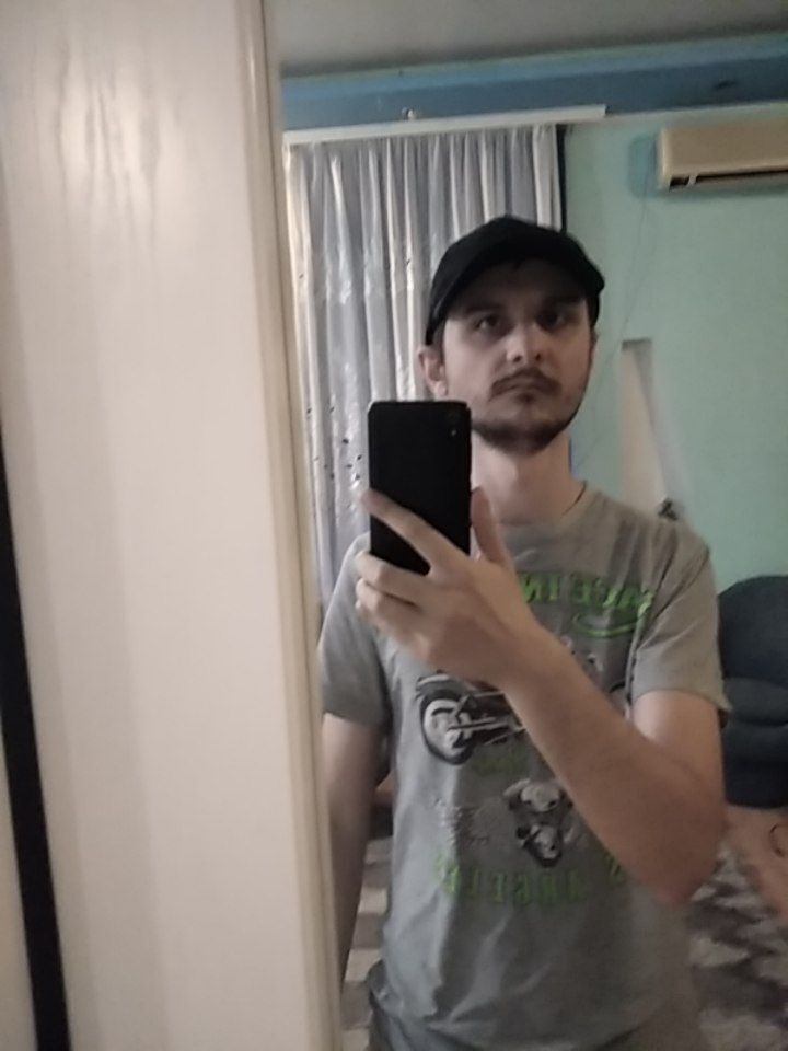  ,   Gray, 28 ,   ,   