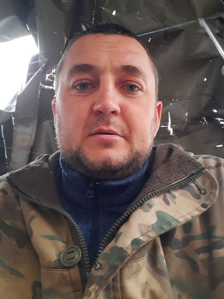  28051866  , 39 ,    
