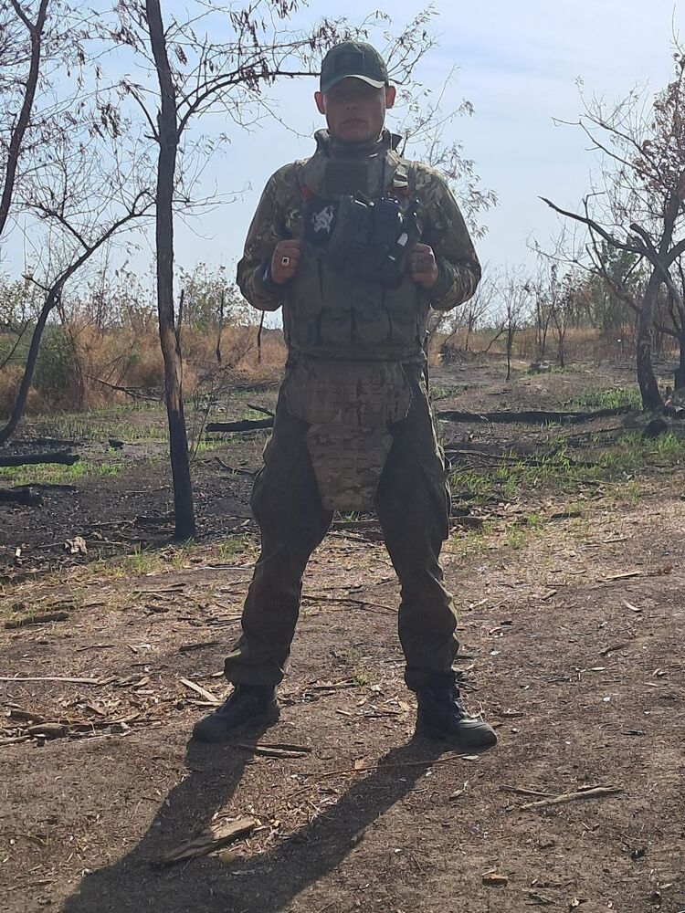  46729306  , 30 ,    