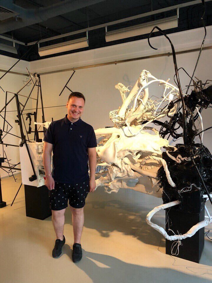  29593946  , 32 ,    -