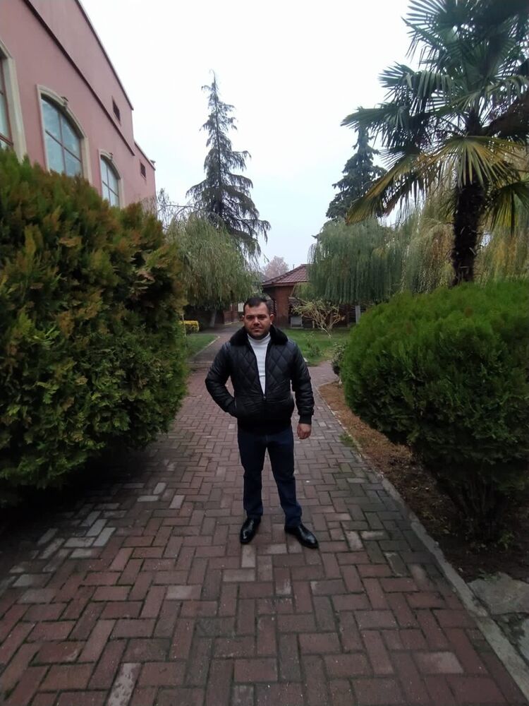  38996236  Murad, 33 ,     