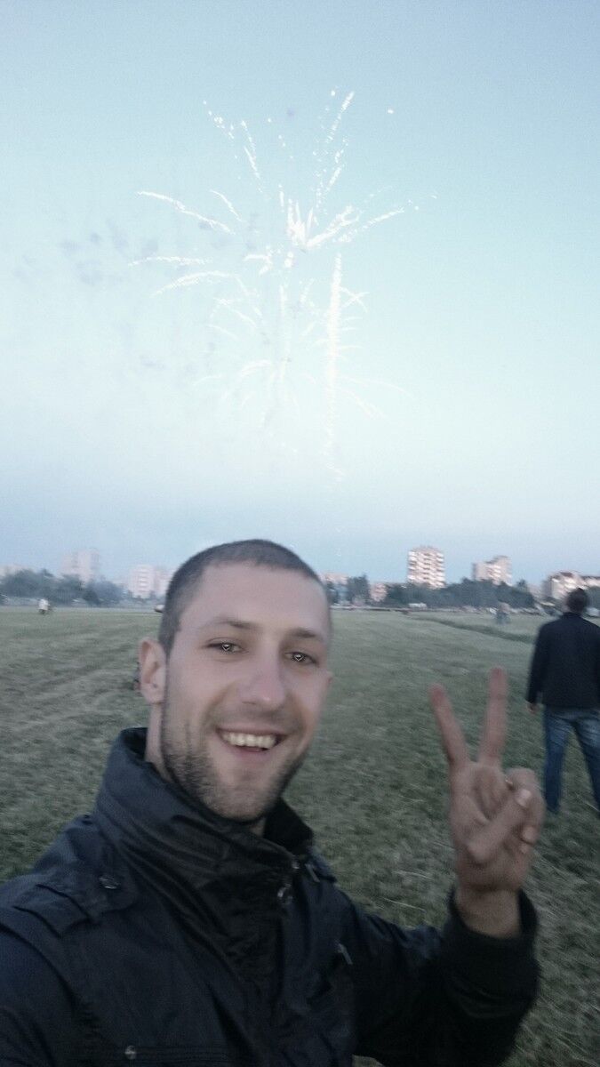  10192716  Alexandro, 37 ,    
