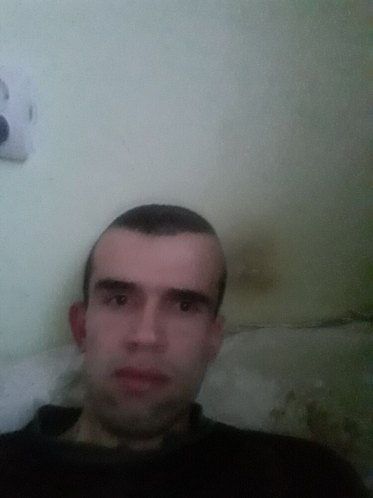  21571126  , 35 ,     