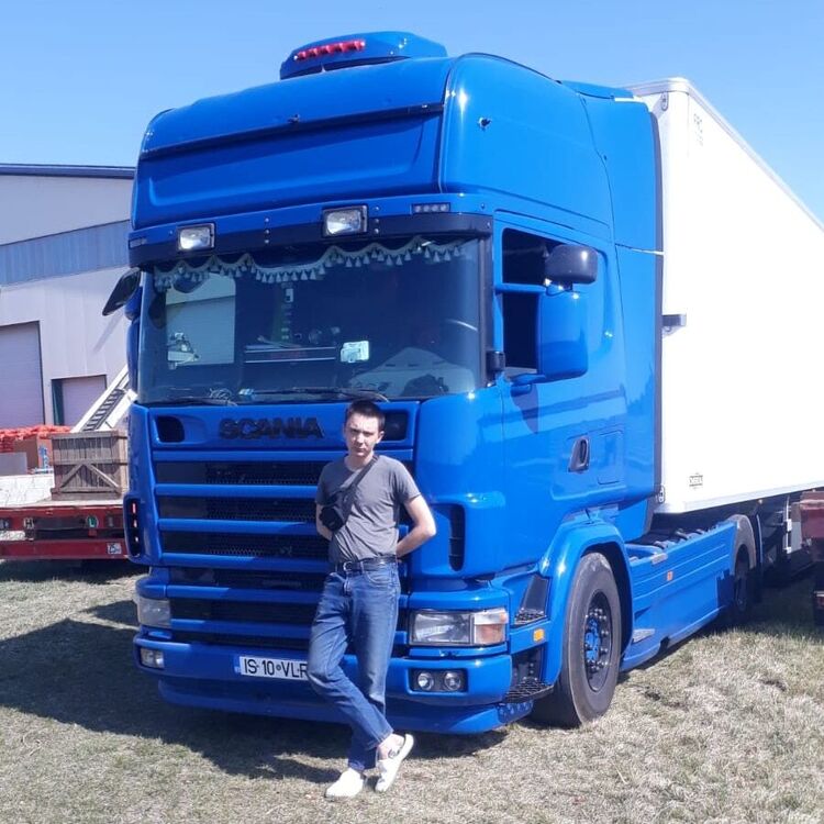  35085746  Victor, 30 ,    ?