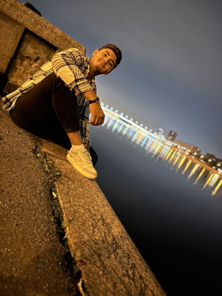  38173466  , 27 ,    -