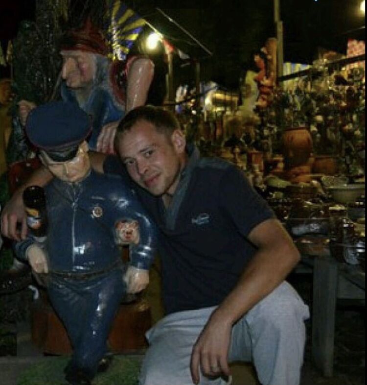  36305316  Vladimir, 39 ,    
