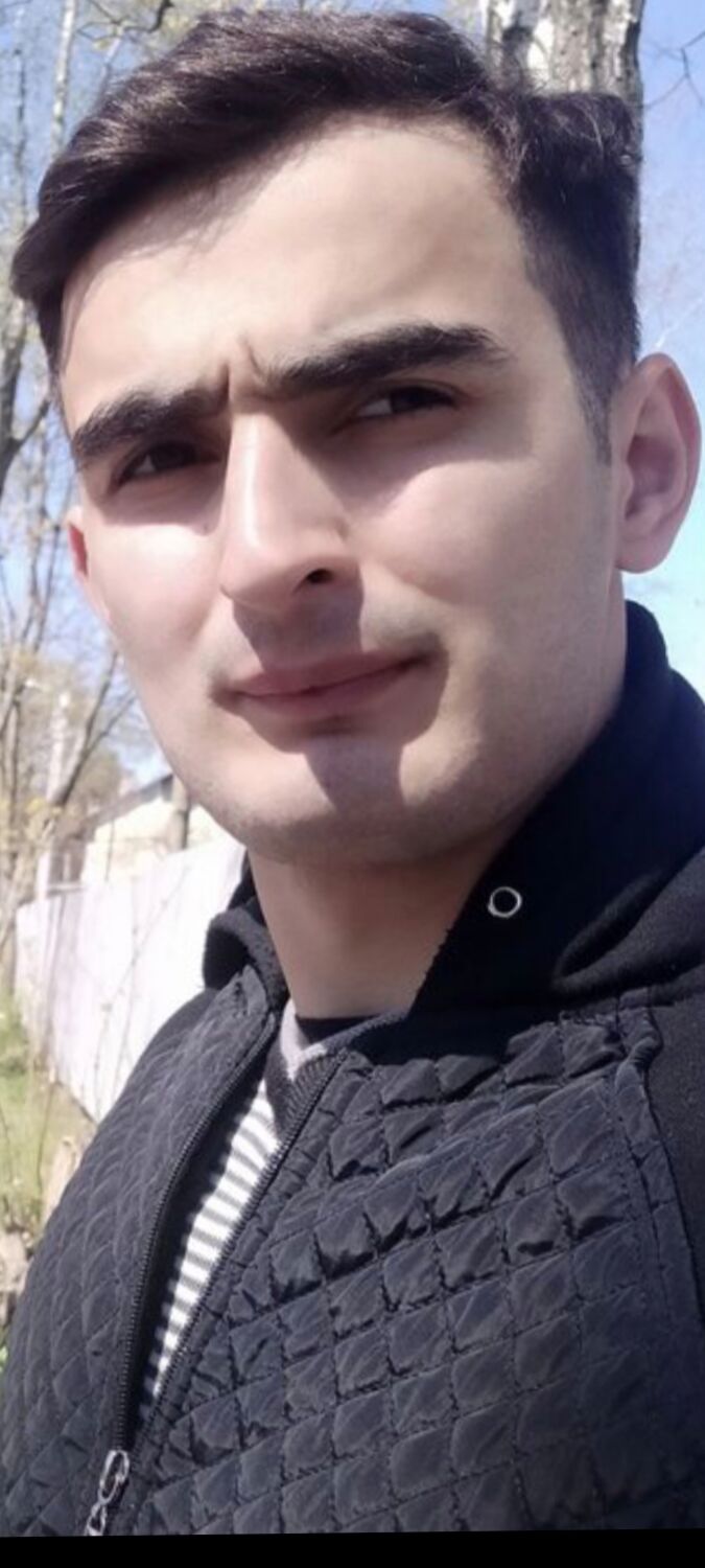  Palais-Bourbon,   Artur, 30 ,   ,   