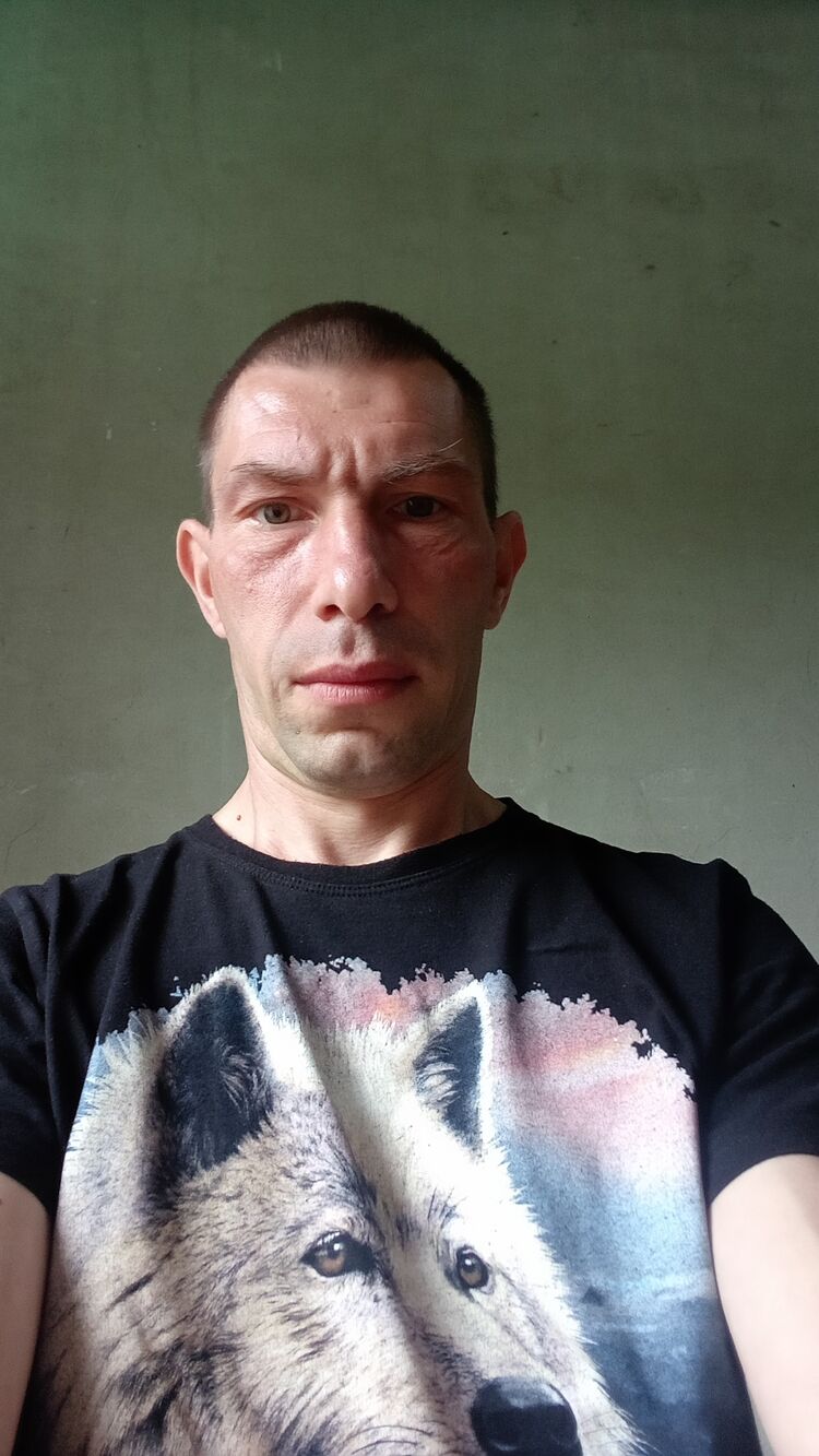  44674726  , 42 ,    