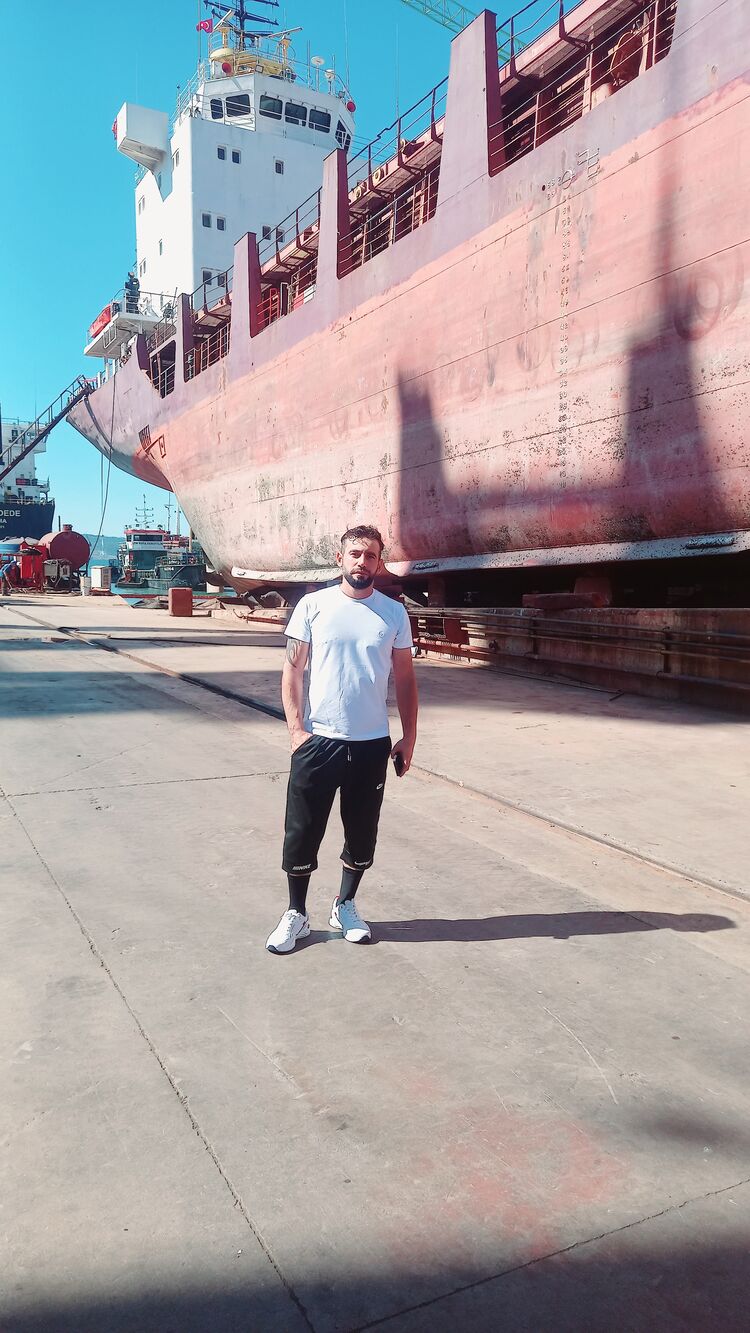  49810786  , 31 ,    