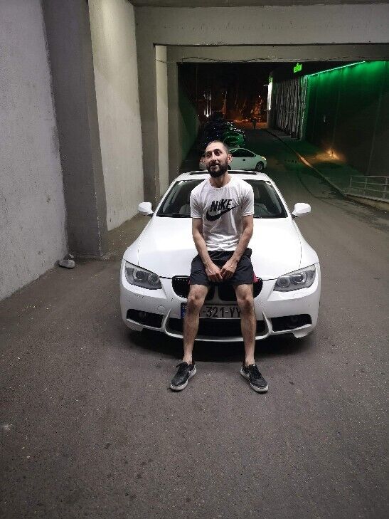  24036856  Kako, 35 ,    