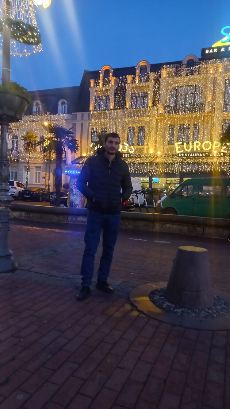  ,   Mindia, 33 ,   ,   , c 