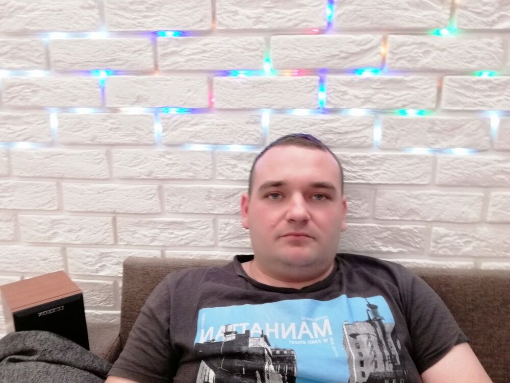  11677716  Dima, 37 ,    