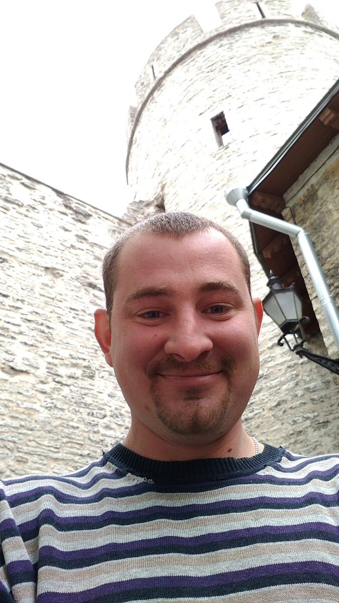  13450546  Kabasia, 39 ,    