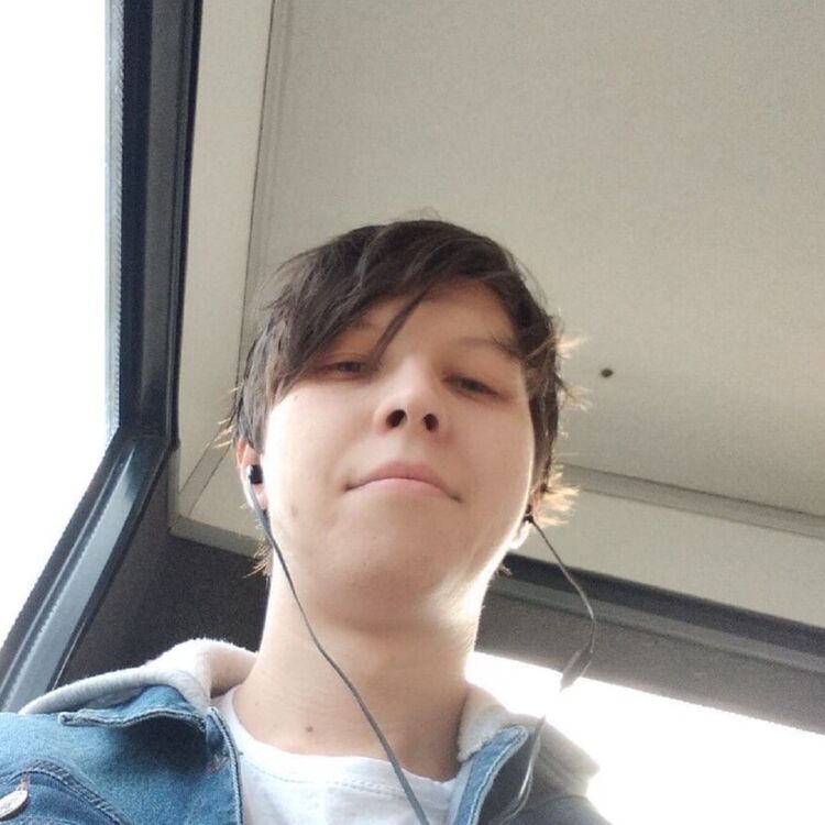  20479406  Neuromantic, 30 ,    --