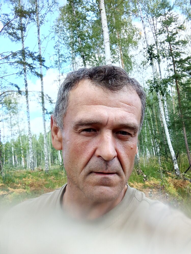  45718536  , 51 ,    