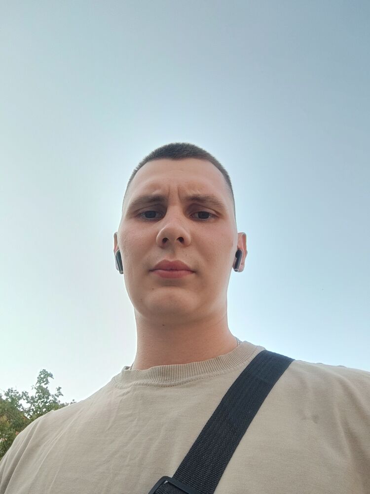  45738076  , 25 ,    -