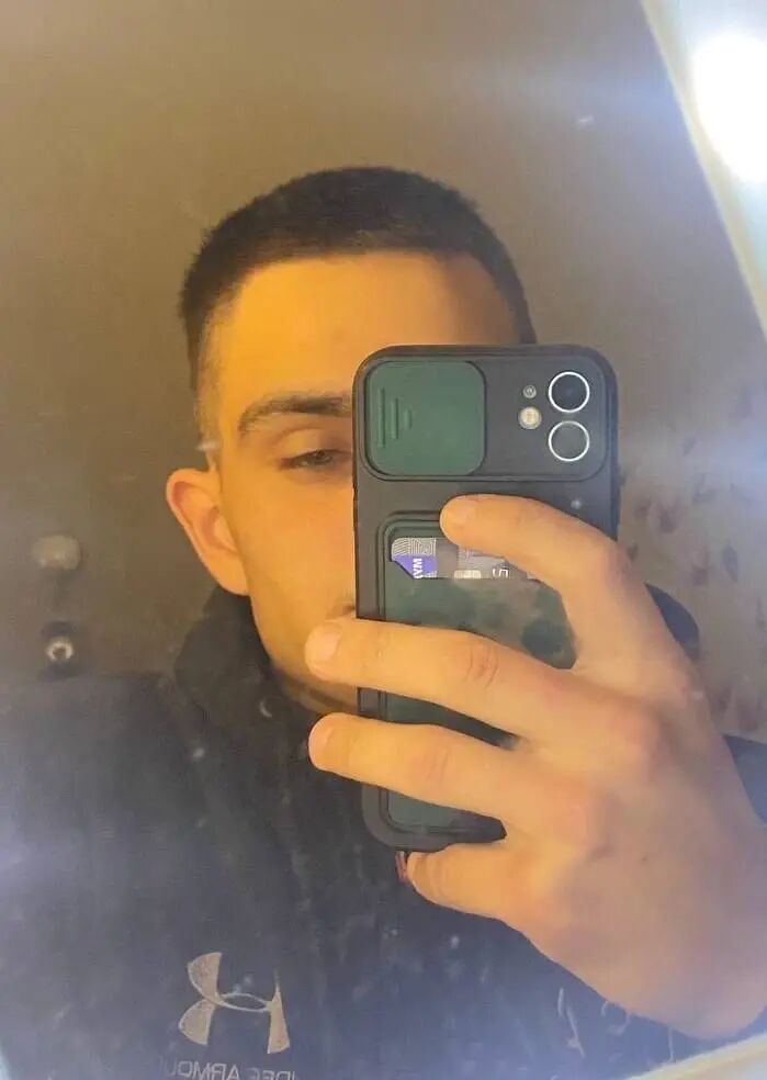  32528846  , 23 ,    