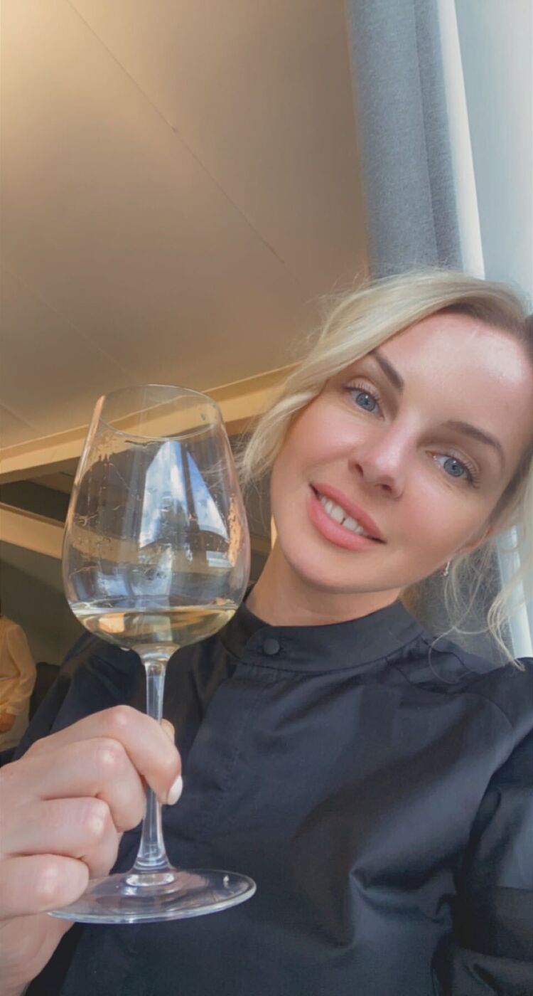  31345096  , 39 ,    -