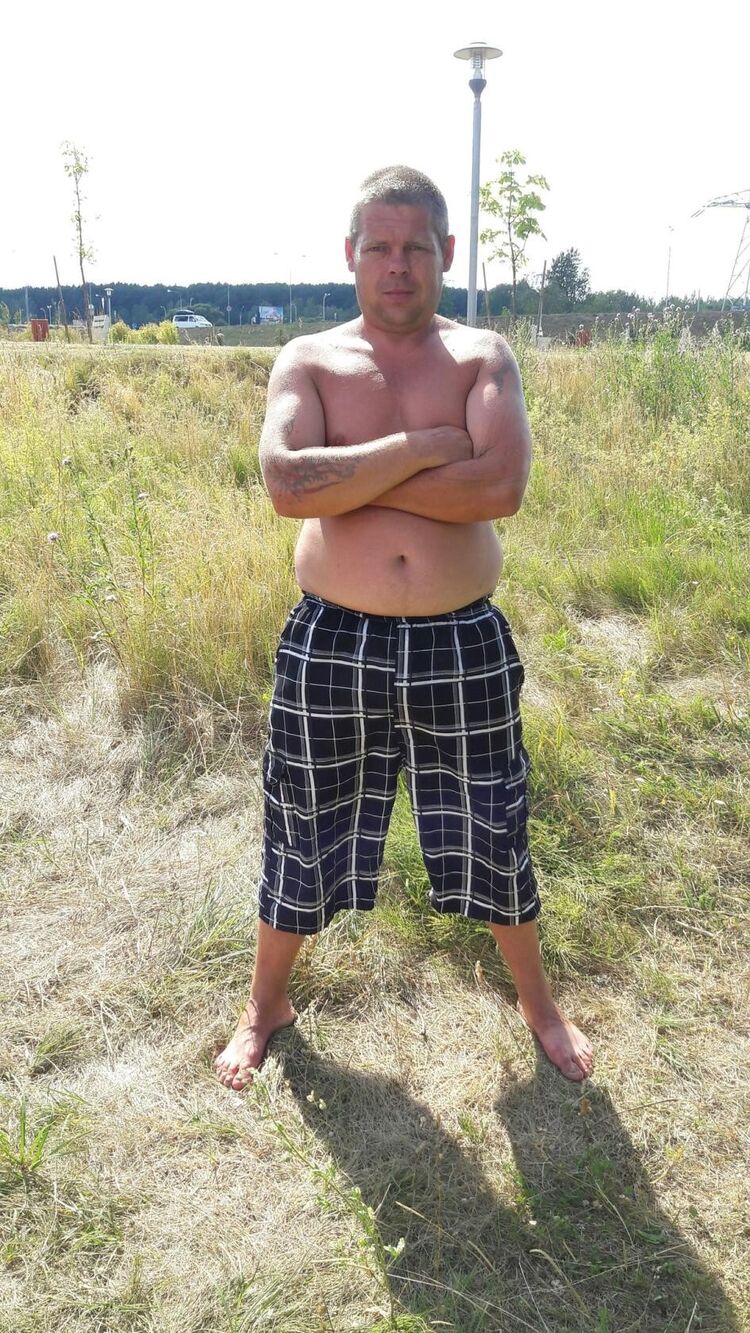  23869586  , 40 ,     