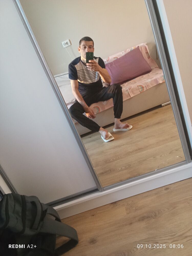  54089366  Ramazon, 33 ,    -