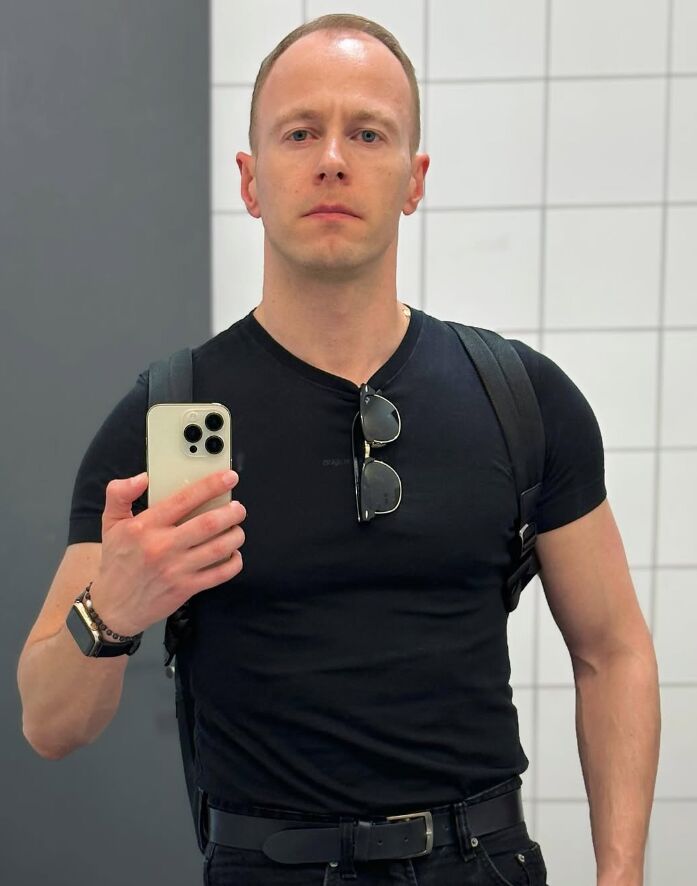  54019536  , 39 ,    -