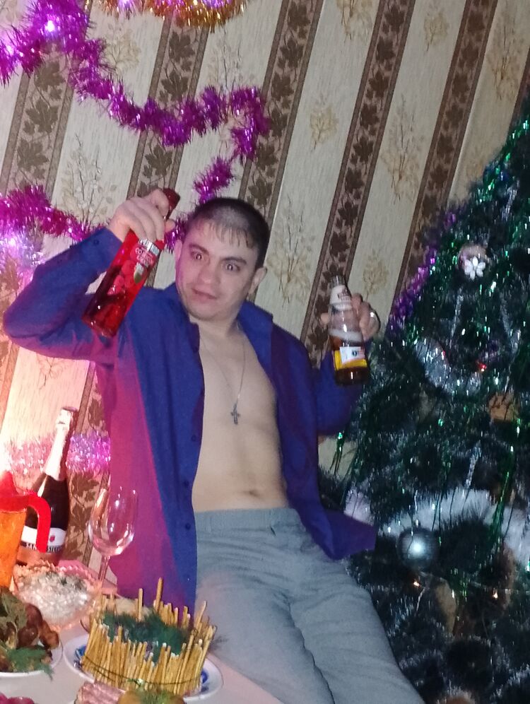  48806096  , 32 ,    