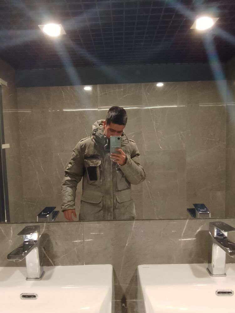  41605576  , 20 ,    