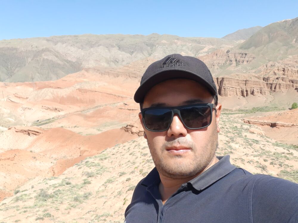  ,   Ulan, 36 ,   ,   