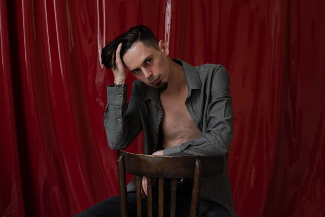 ���� 24687106 ������� ���, 33 ����, ���� ���������� � �����-����������