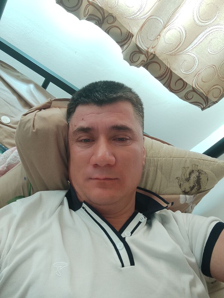  52792316  Jamshidbek, 43 ,    