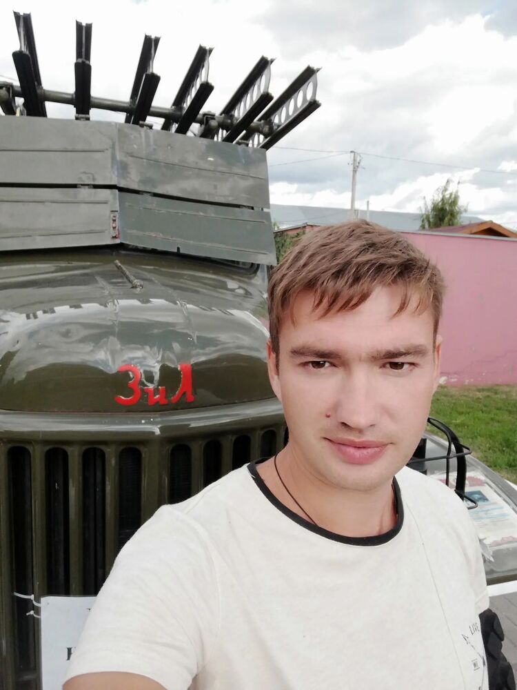 ,   Maxim, 36 ,   ,   , c , 