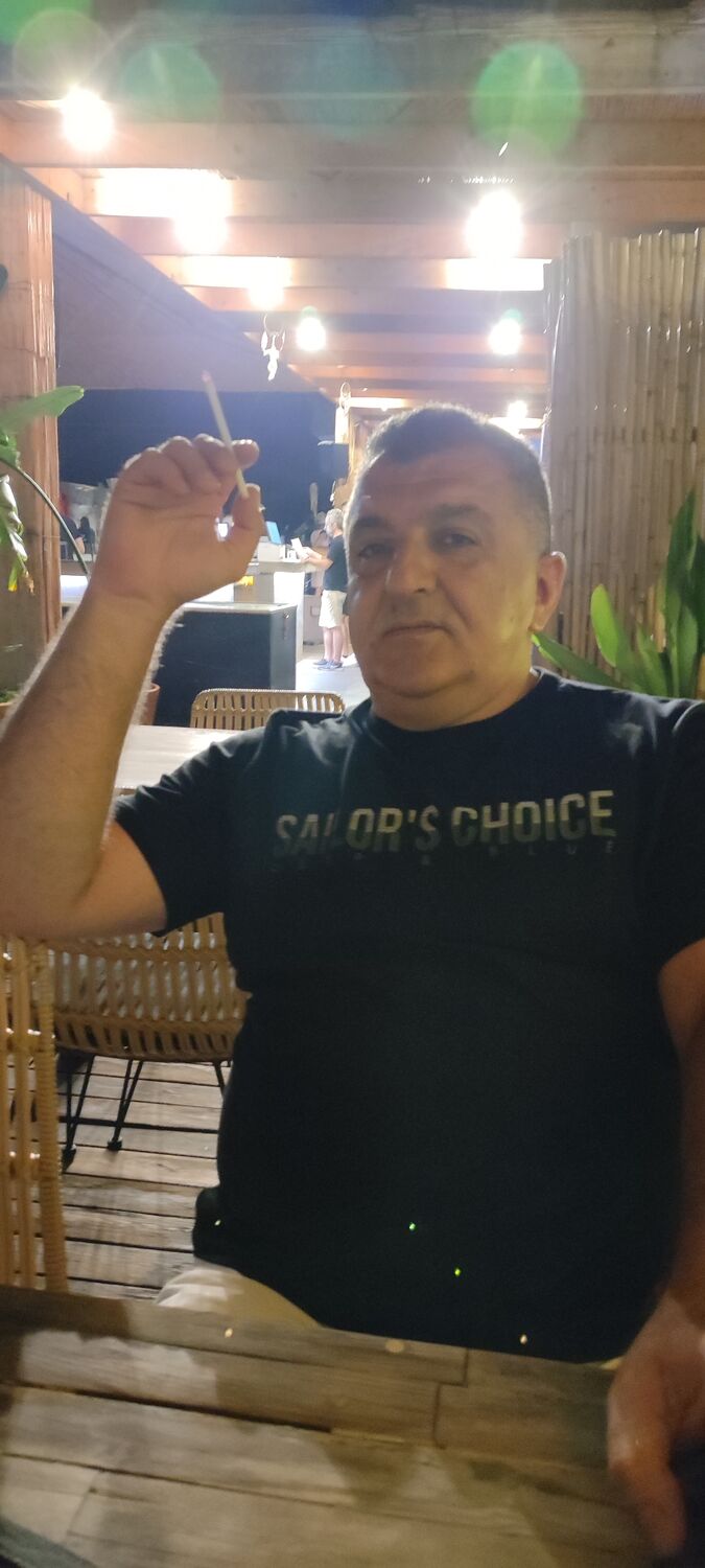  46824426  , 51 ,    Esenyurt