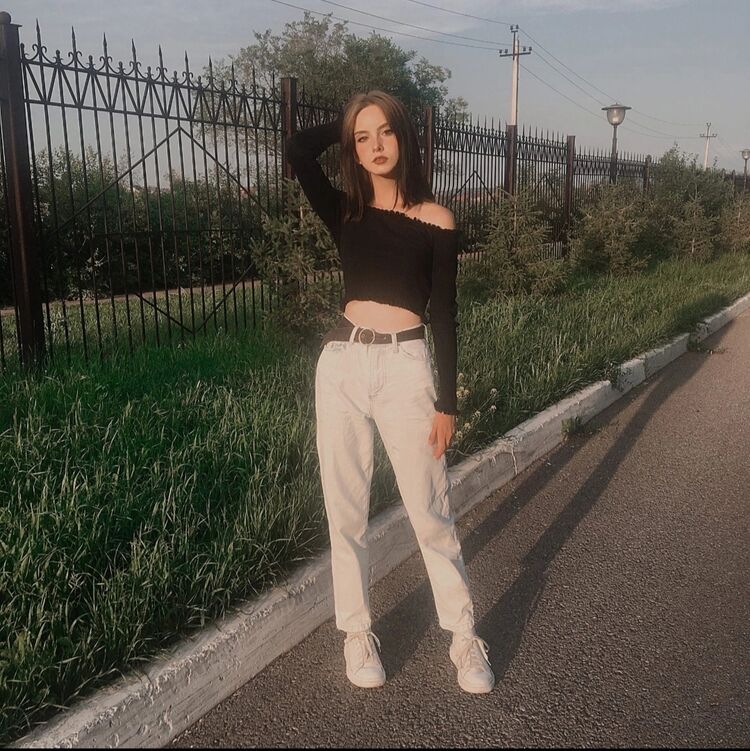  ,   , 19 ,     , c 