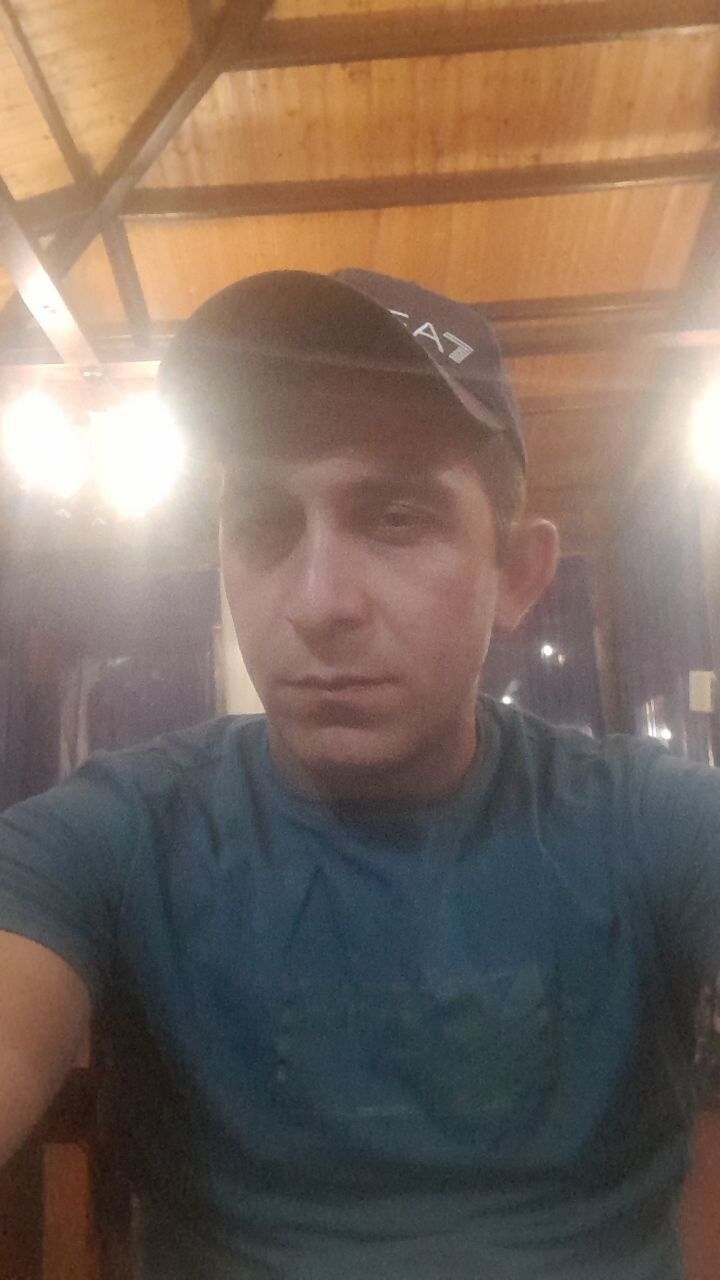  46323476  , 34 ,    