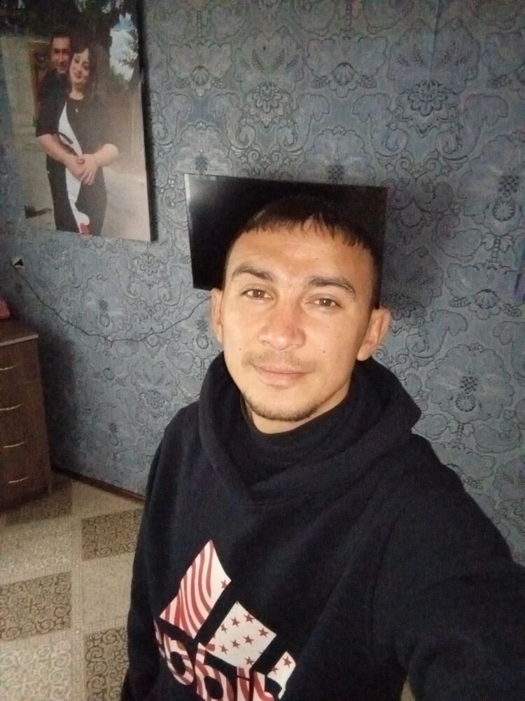  54054566  Vadim, 31 ,    