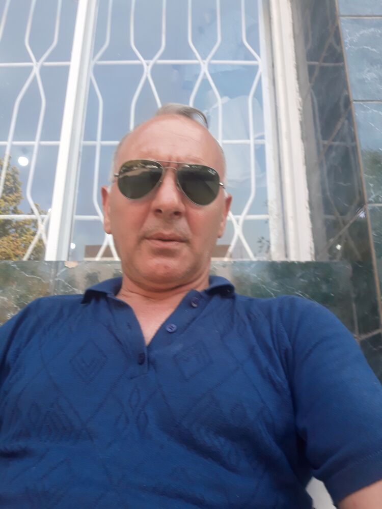  27996436  Fariz, 50 ,    Koeln