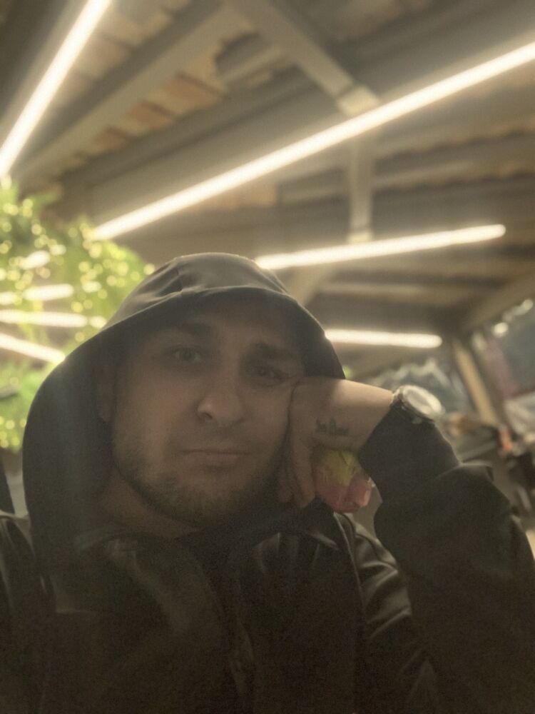  52245386  , 35 ,    