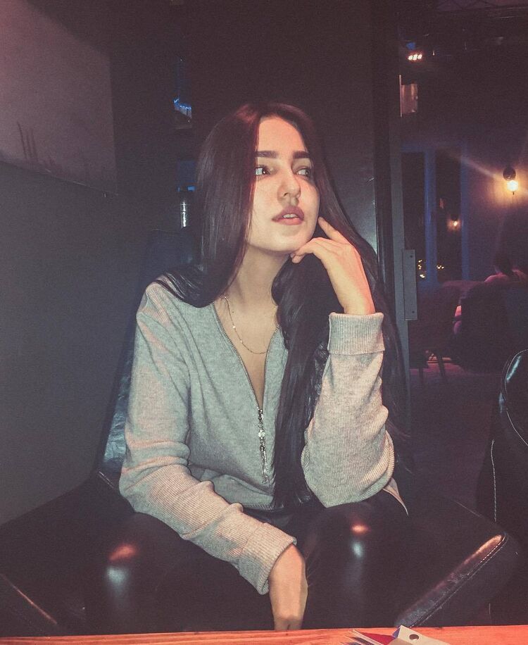  ,   Kisa, 24 ,   c 