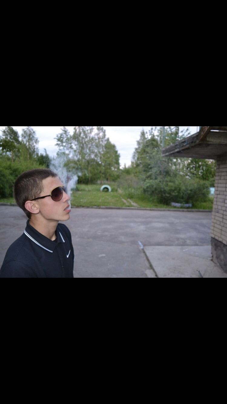  30628346  Pavel, 30 ,    