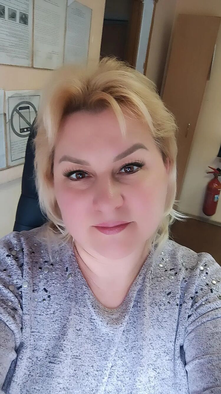  25979216  Natali, 47 ,    