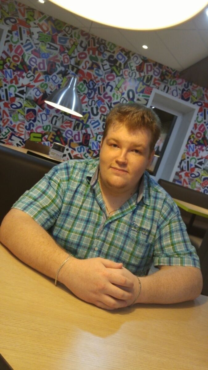  -,   Ruslan, 31 ,  