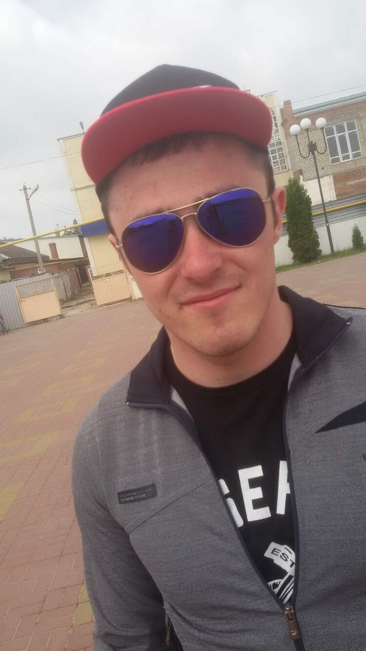  23587736  , 28 ,    