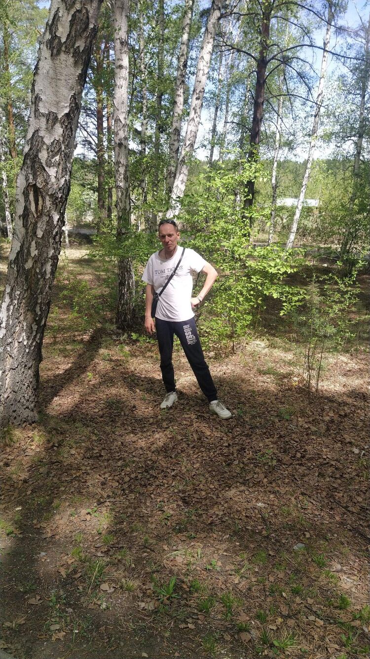  53522516  Sergei, 43 ,    