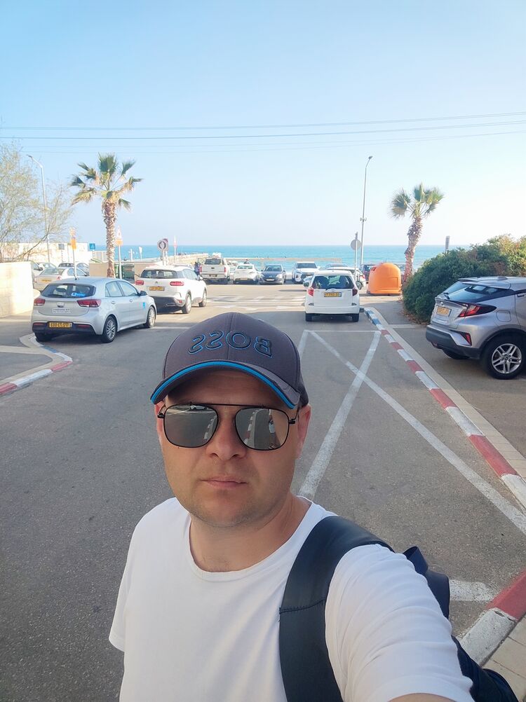  53174606  Pavel, 38 ,    