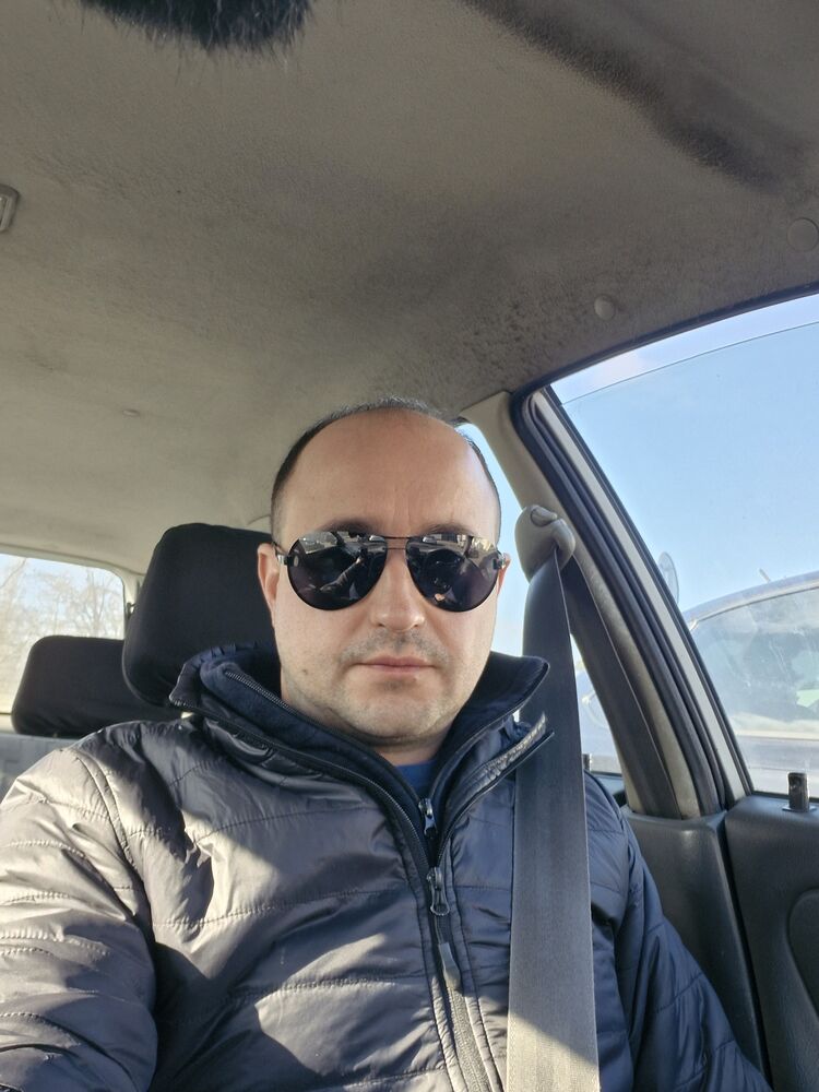 49910736  , 40 ,    