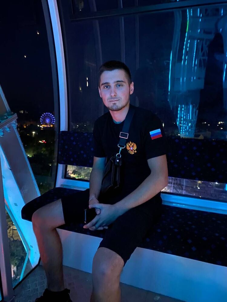  45465136  Akim, 21 ,    