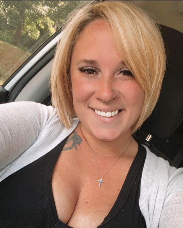  32095896  Ellensab, 42 ,    Biddeford