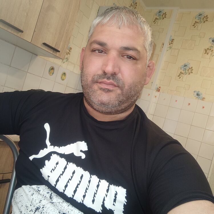  -,   Elnur, 41 ,   ,   