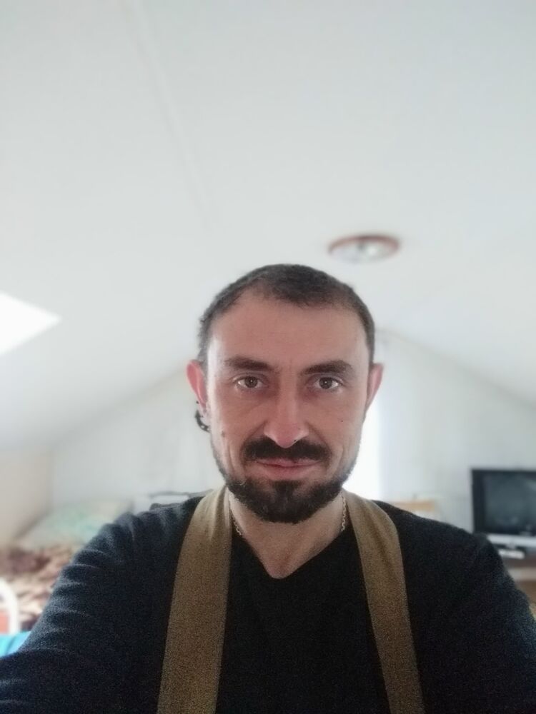  ,   , 44 ,     , c 